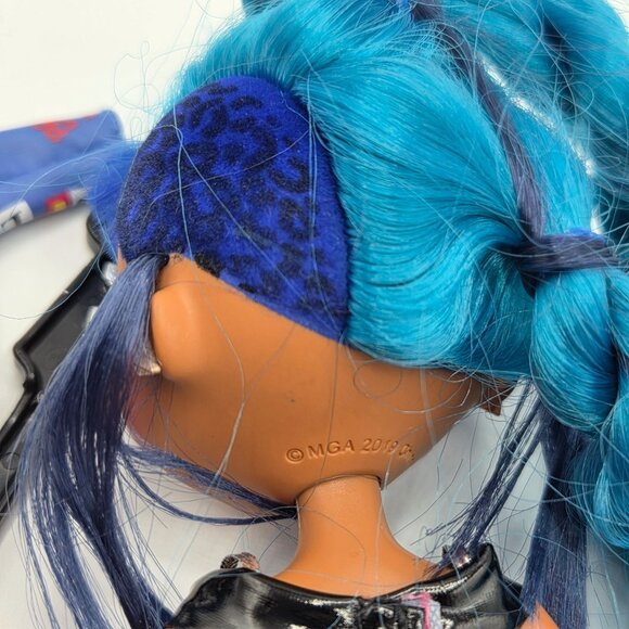LOL Surprise OMG Remix Rocker Boi & Punk Grrrl Doll Set With Accessories - Picture 10 of 10